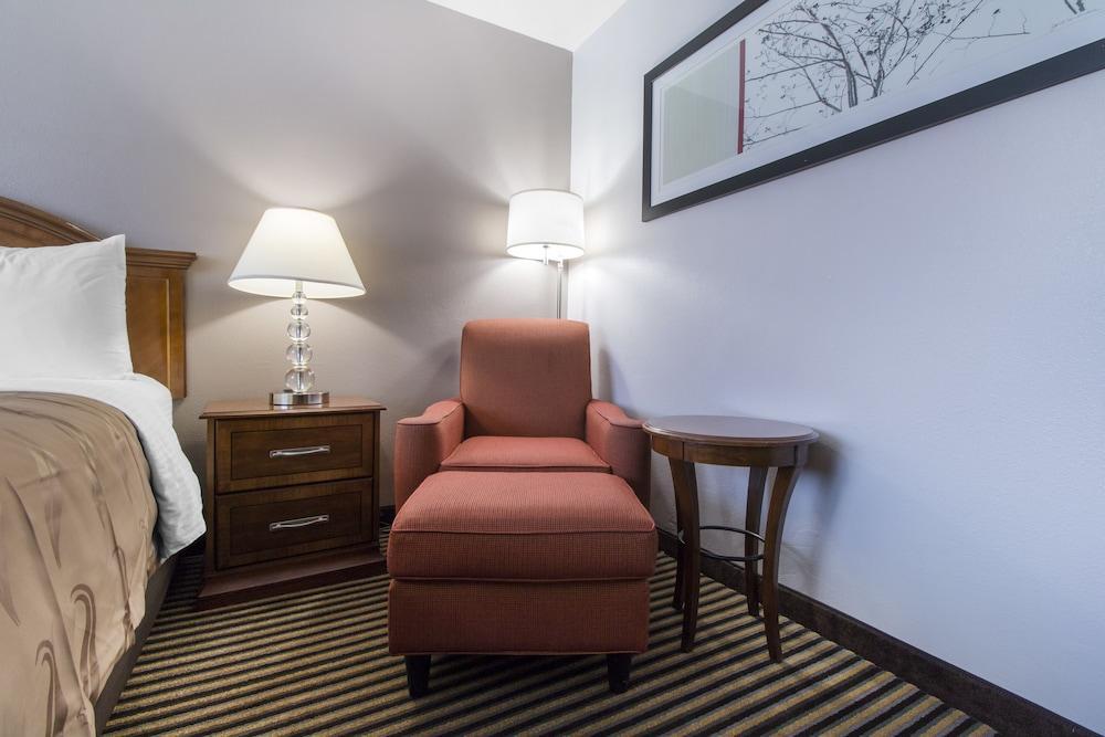 Ramada Bayside Inn & Suites Eureka Εξωτερικό φωτογραφία