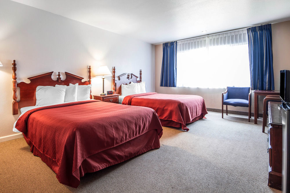 Ramada Bayside Inn & Suites Eureka Εξωτερικό φωτογραφία