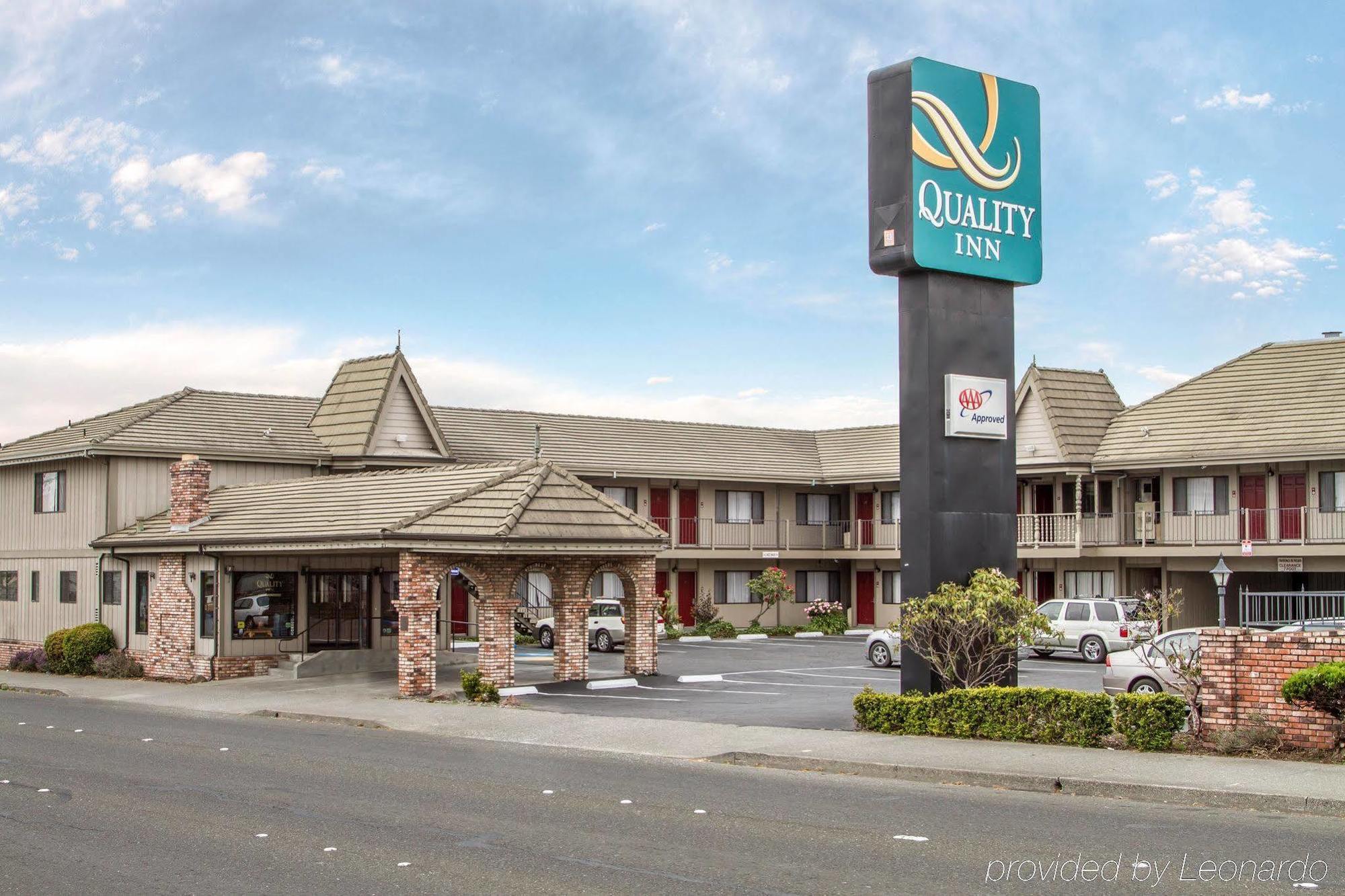 Ramada Bayside Inn & Suites Eureka Εξωτερικό φωτογραφία