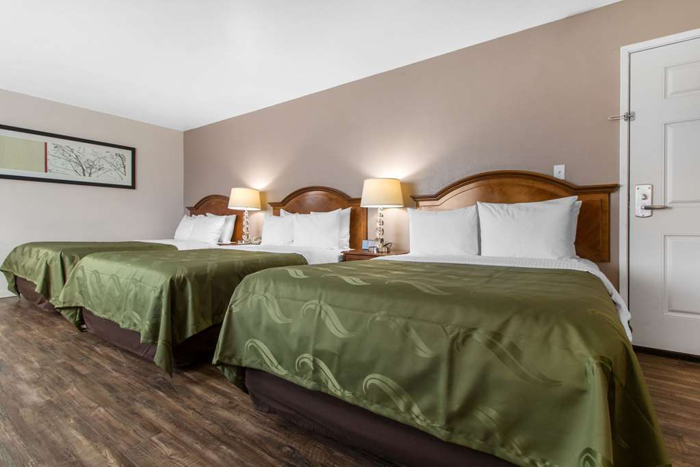 Ramada Bayside Inn & Suites Eureka Δωμάτιο φωτογραφία