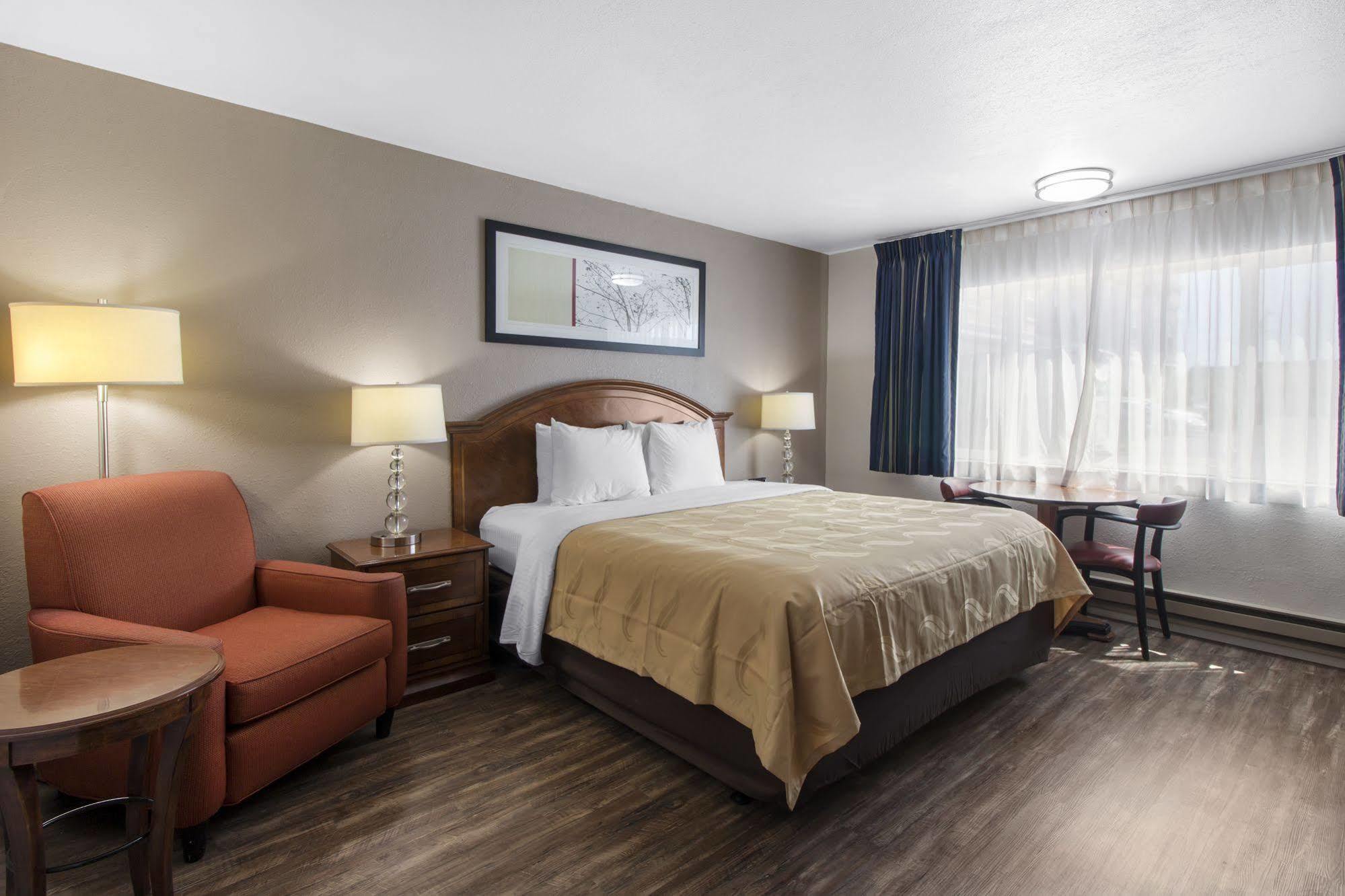 Ramada Bayside Inn & Suites Eureka Εξωτερικό φωτογραφία